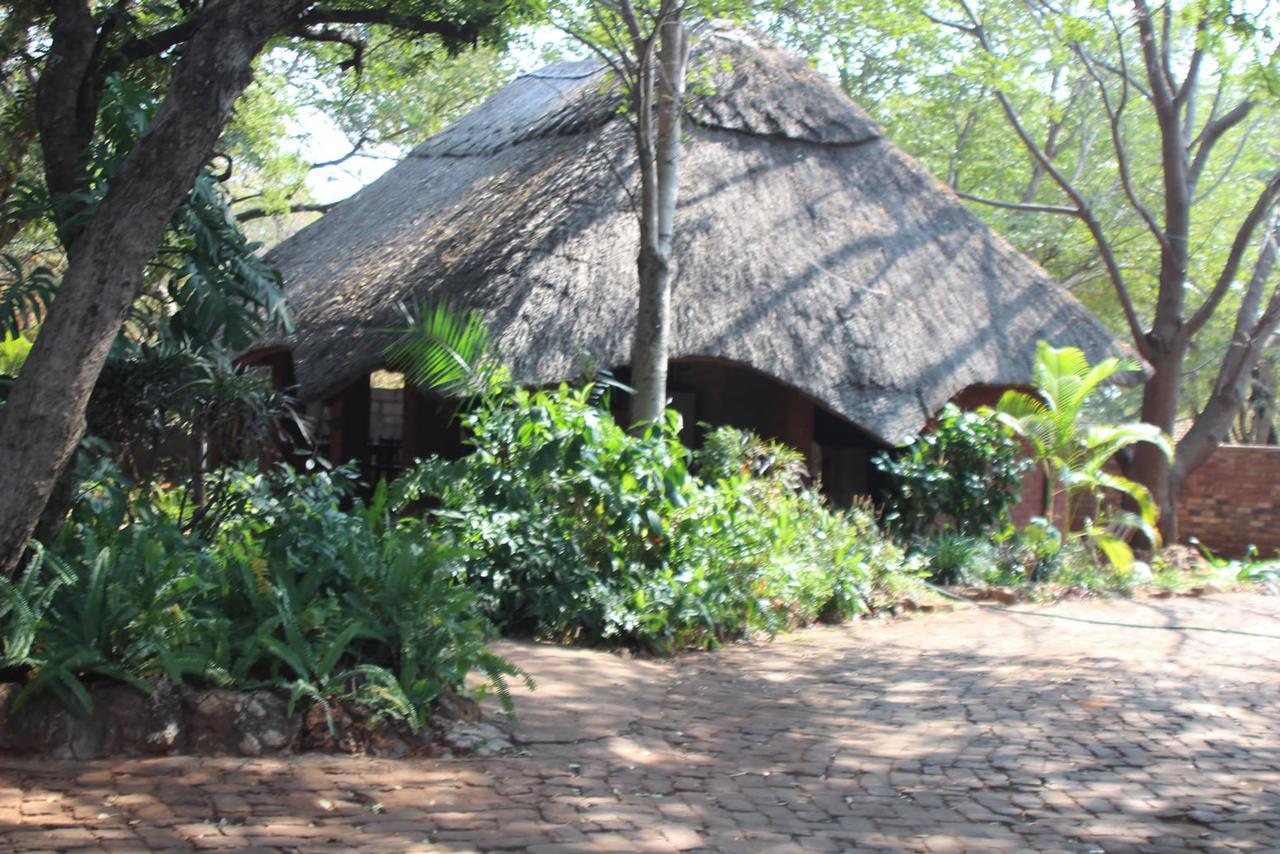 Mosi-Ua-Tunya Lodge Victoriafälle Exterior foto
