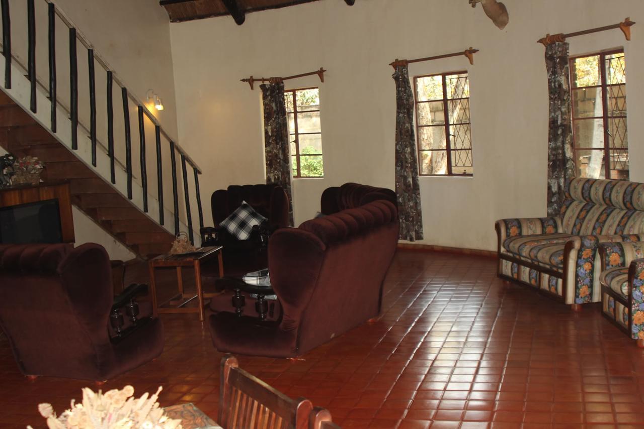 Mosi-Ua-Tunya Lodge Victoriafälle Exterior foto